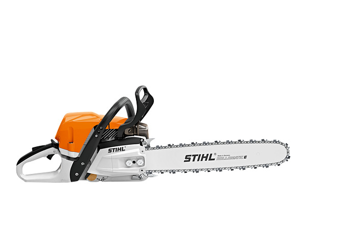 STIHL MS 400 C-M (The First Chainsaw with Magnesium Piston)